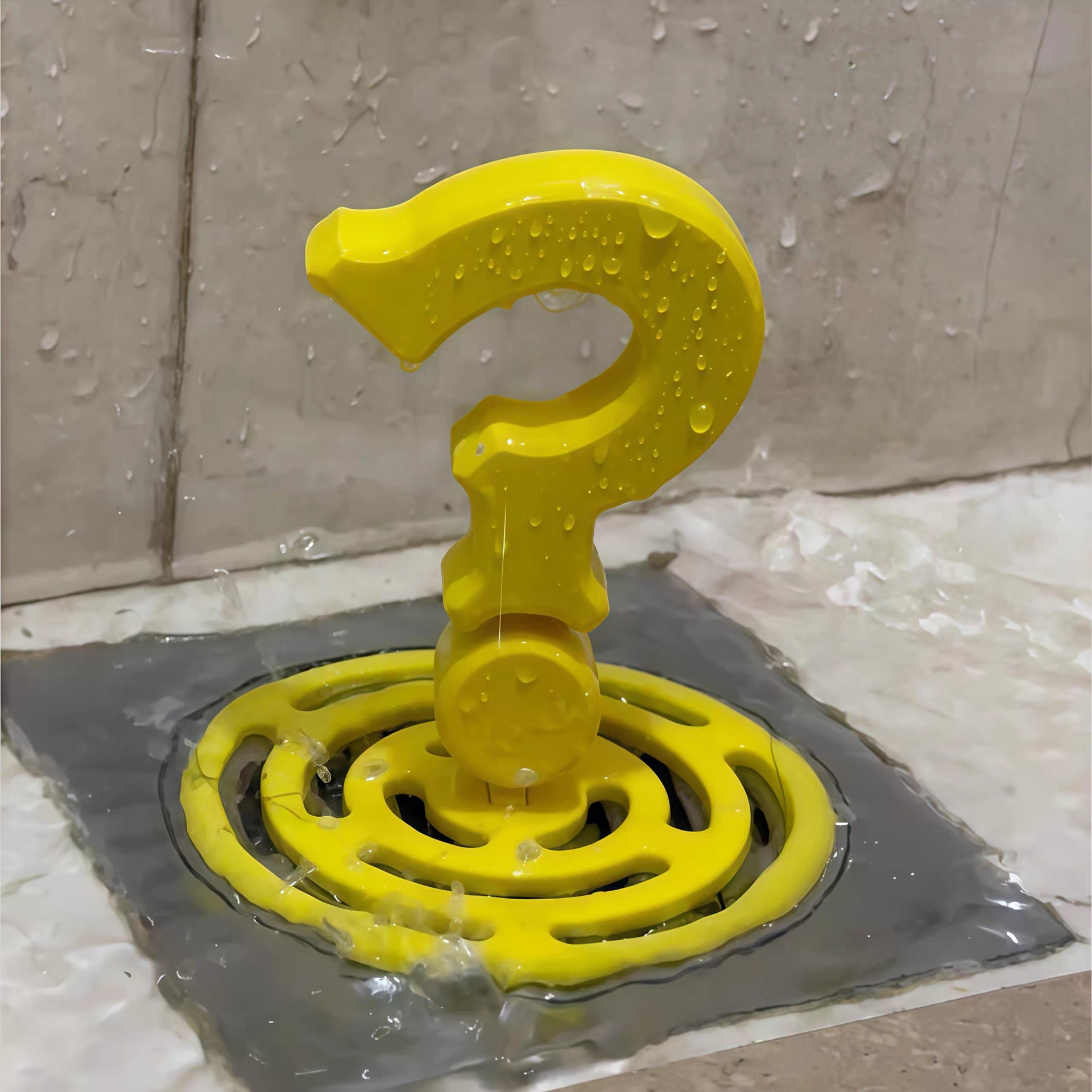 3D Printing Question - غطاء تصريف أرضي بتصميم علامة استفهام