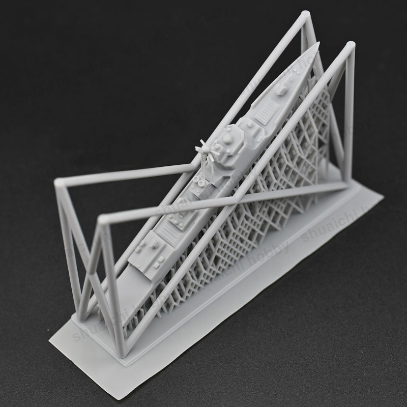 قطعتان من نموذج مدمرة من فئة ت - مراجعة 3D Printing App وسعره